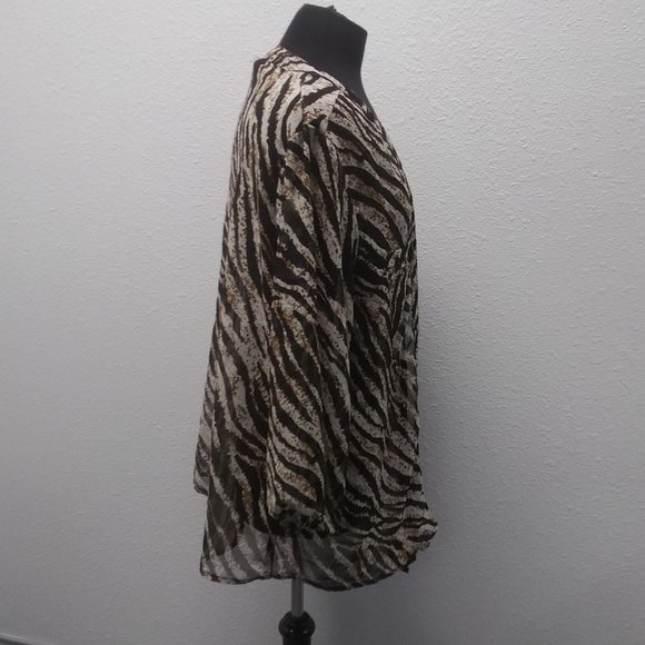 Metro 22 Sheer Animal Print Blouse - Picture 3 of 3